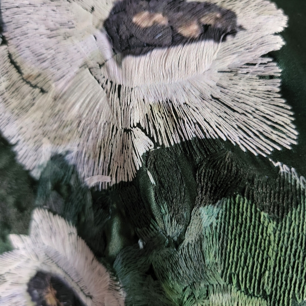 Alice Archer Green Silk Kimono - Picture 6 of 16